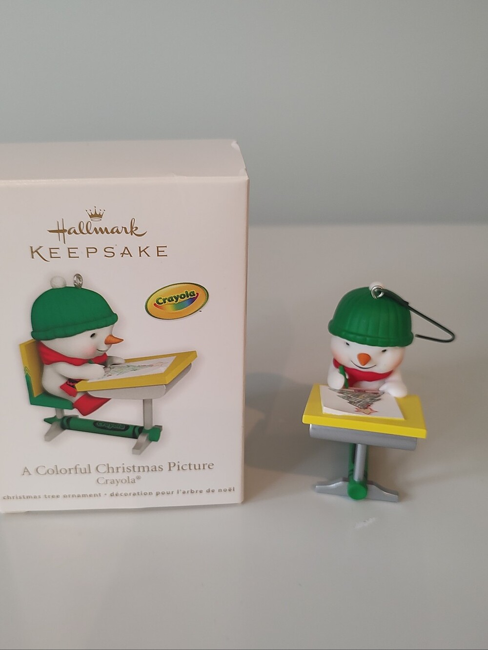 Hallmark Crayola Crayon A Colorful Christmas Picture Christmas Ornament 2012